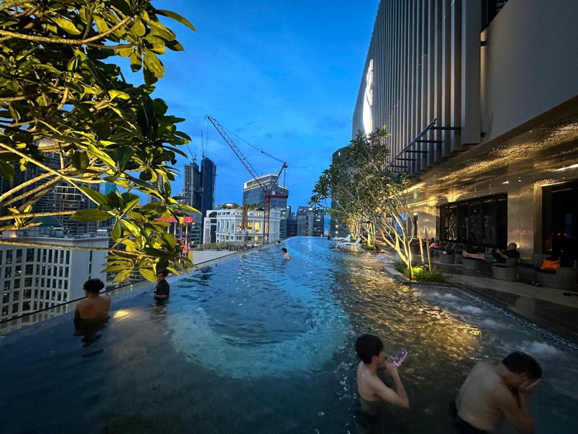 Axon Bukit Bintang Klcc By Sky Pool Pangsapuri *