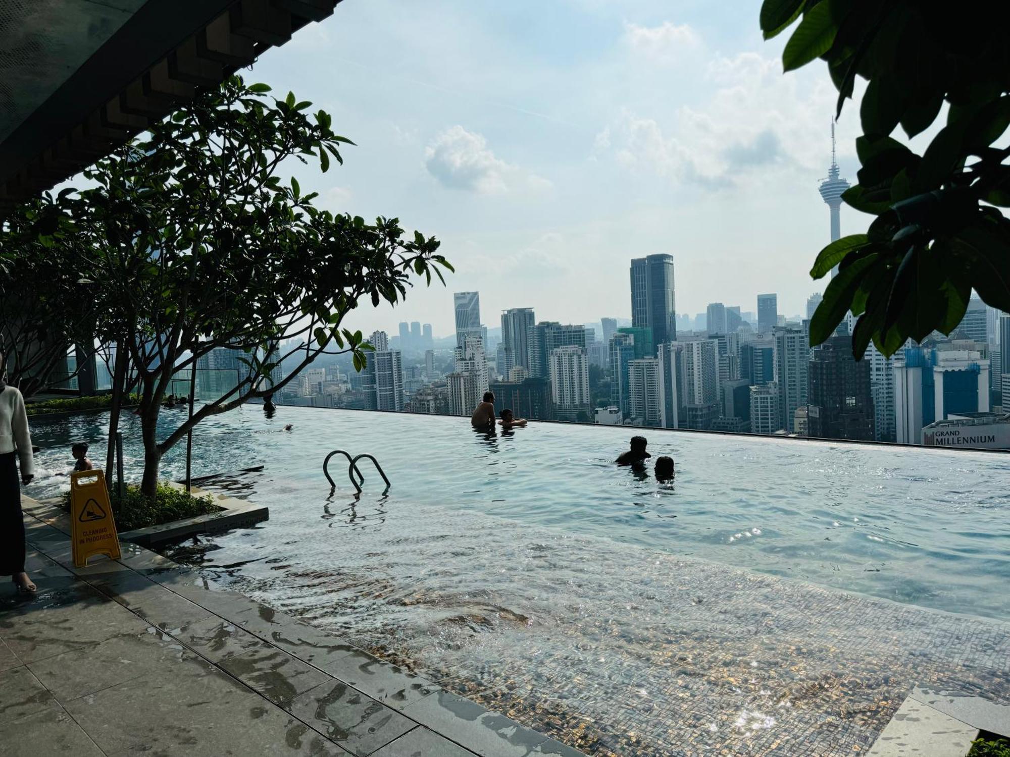 Pangsapuri Axon Bukit Bintang Klcc By Sky Pool *