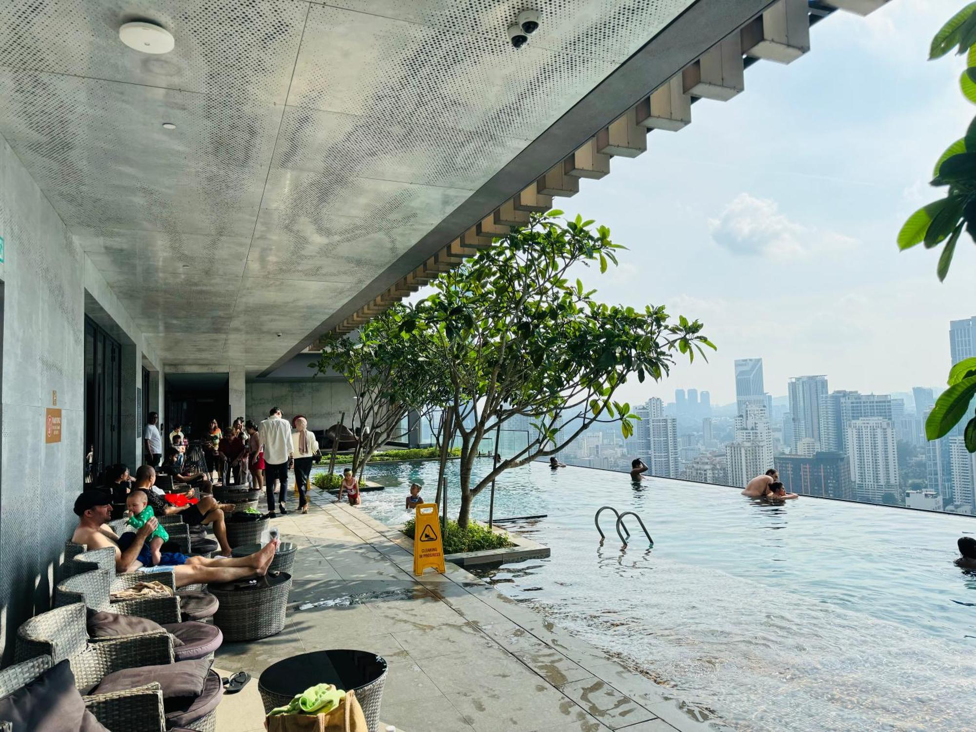 Axon Bukit Bintang Klcc By Sky Pool