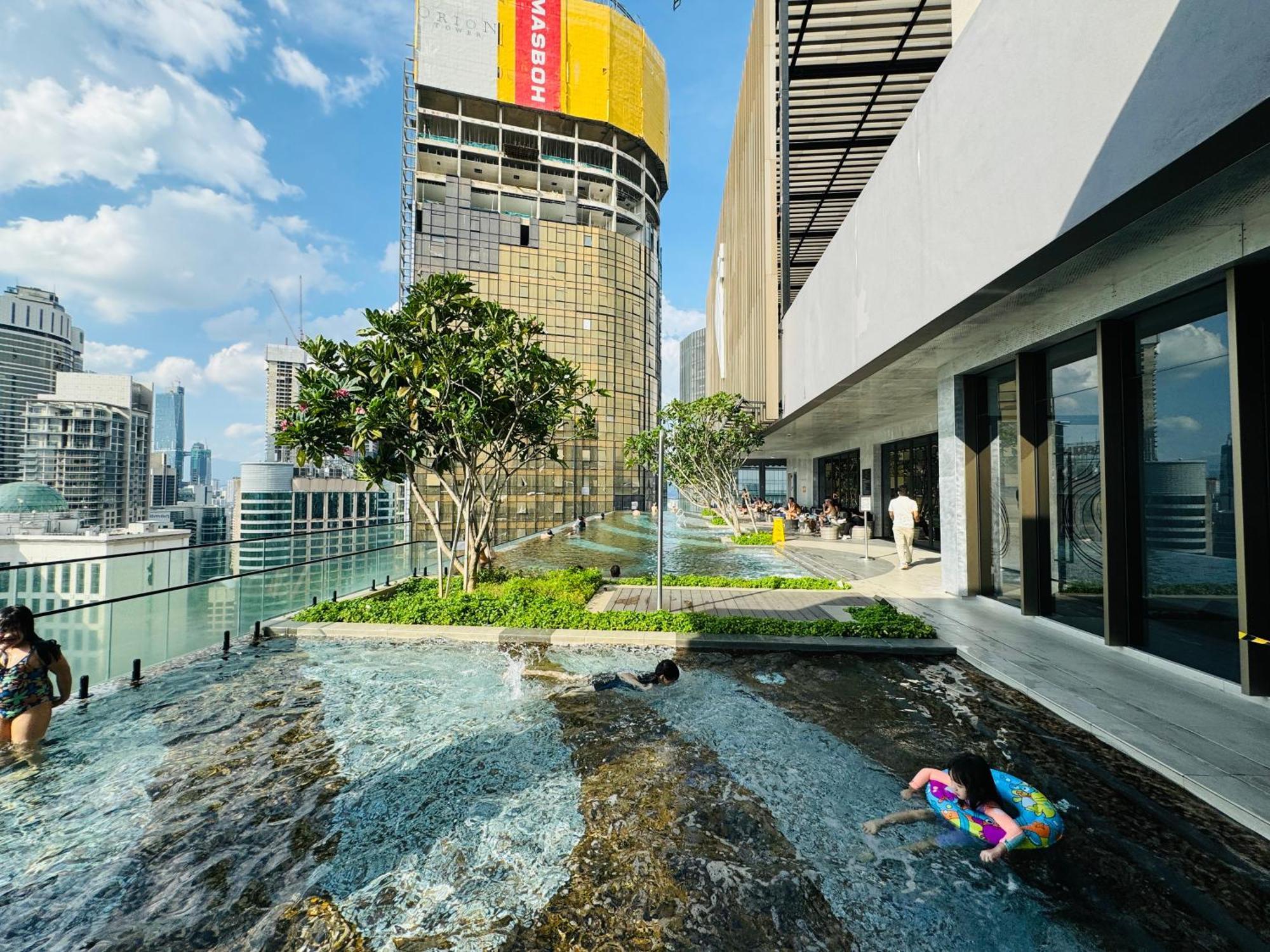 Axon Bukit Bintang Klcc By Sky Pool Pangsapuri Kuala Lumpur
